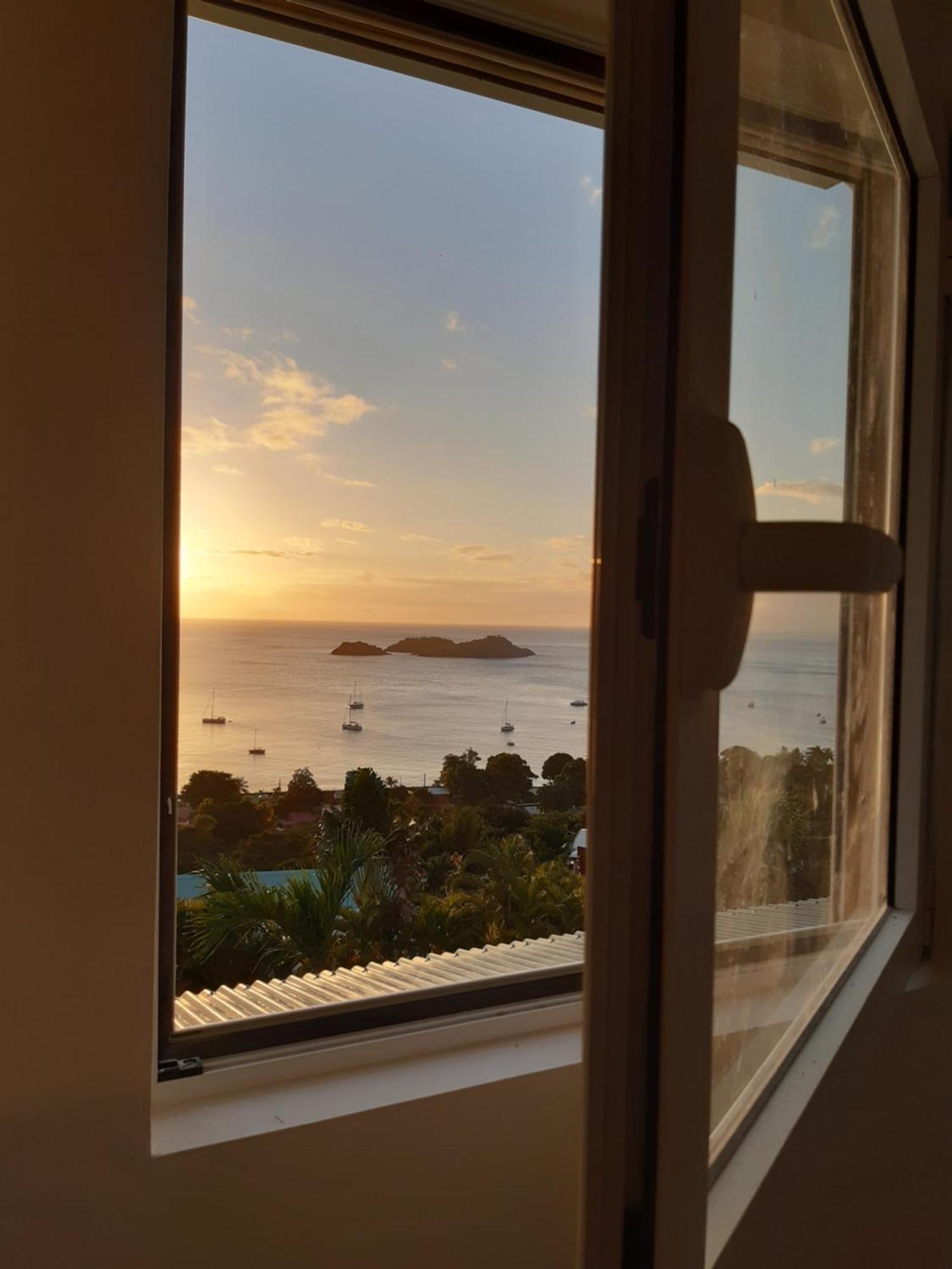 Logements Vue Mer Acces Piscine En Guadeloupe Bouillante Εξωτερικό φωτογραφία